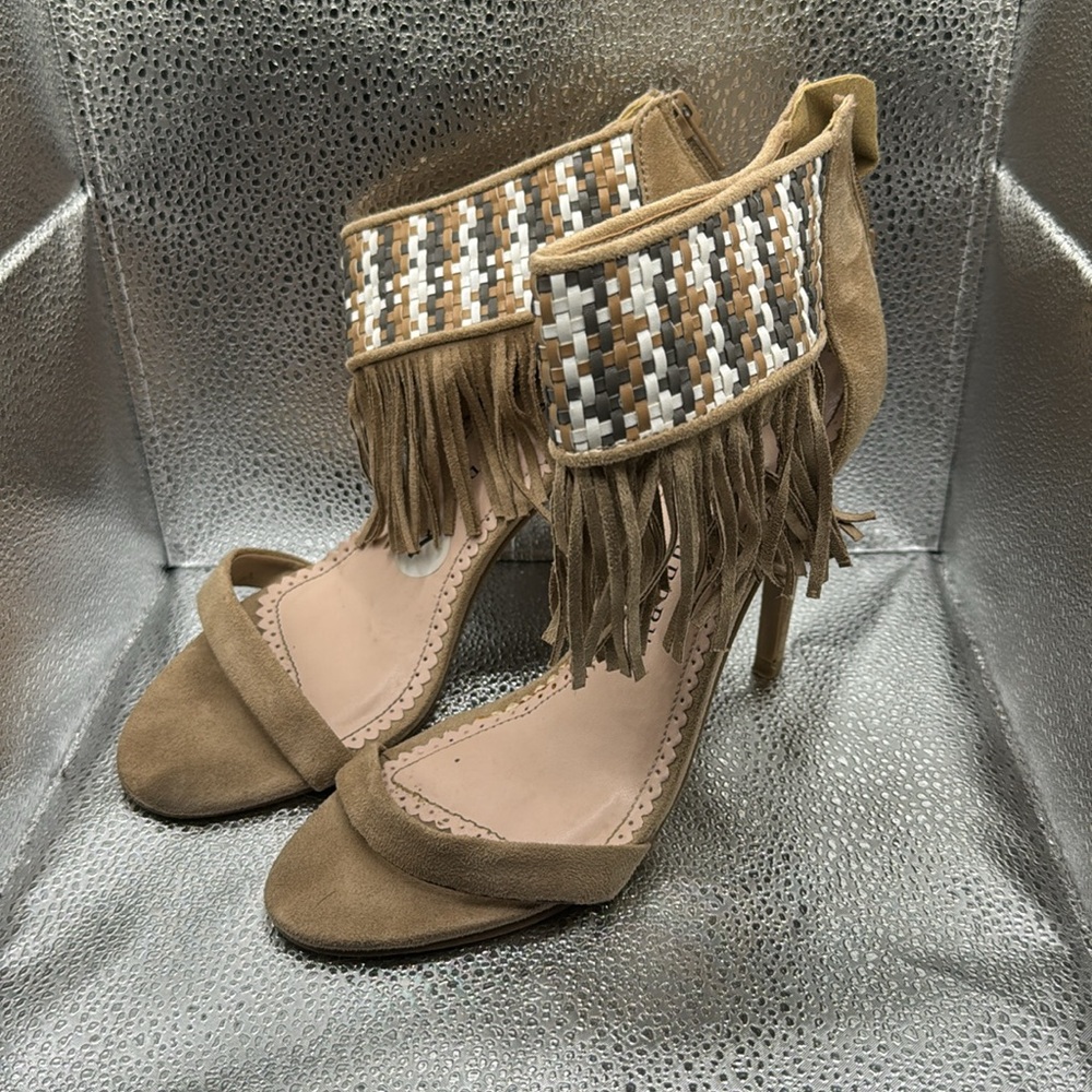 Chinese Laundry Boho fringe sexy heels size 7 - 7.5